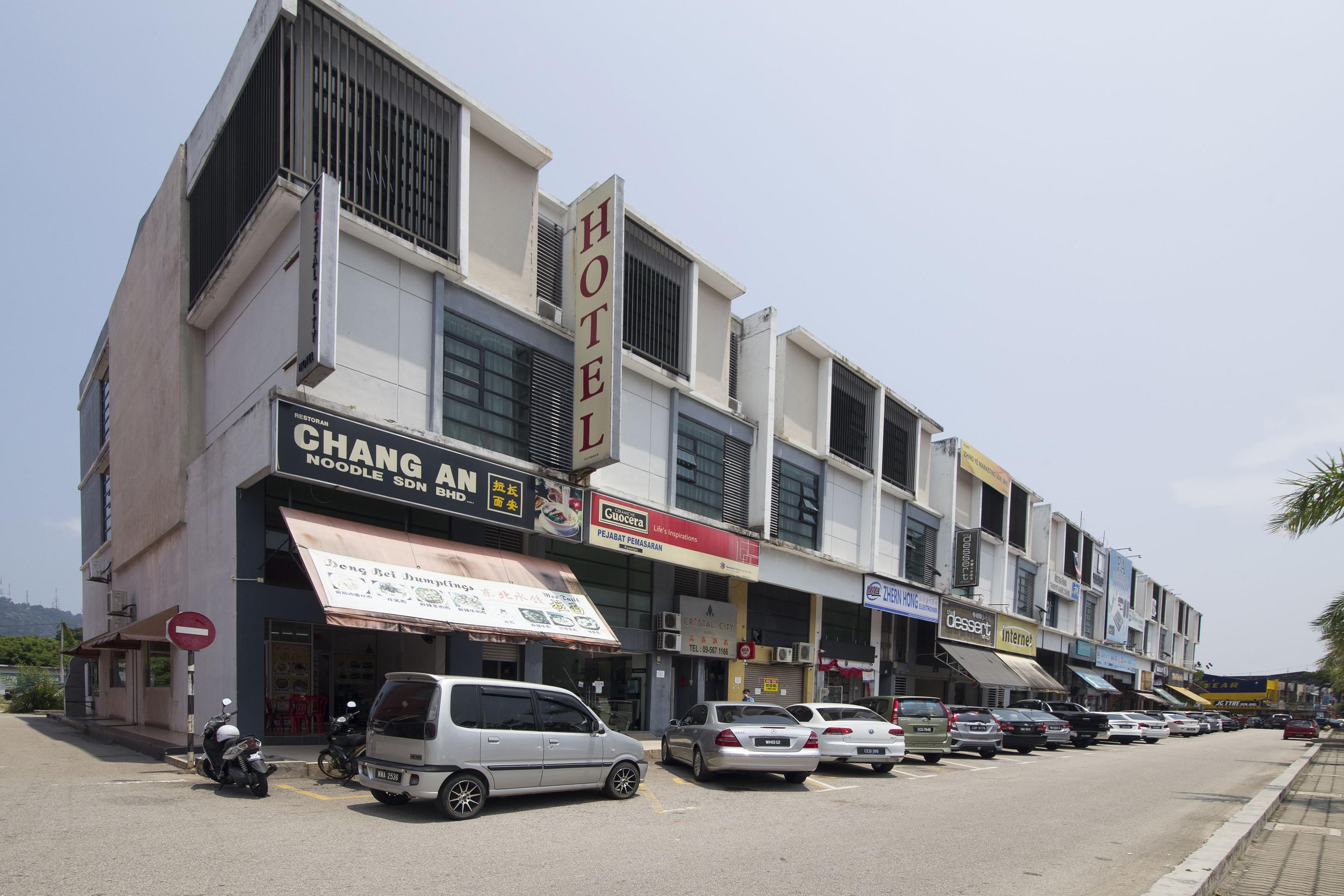 Crystal City Hotel Kuantan Exterior photo