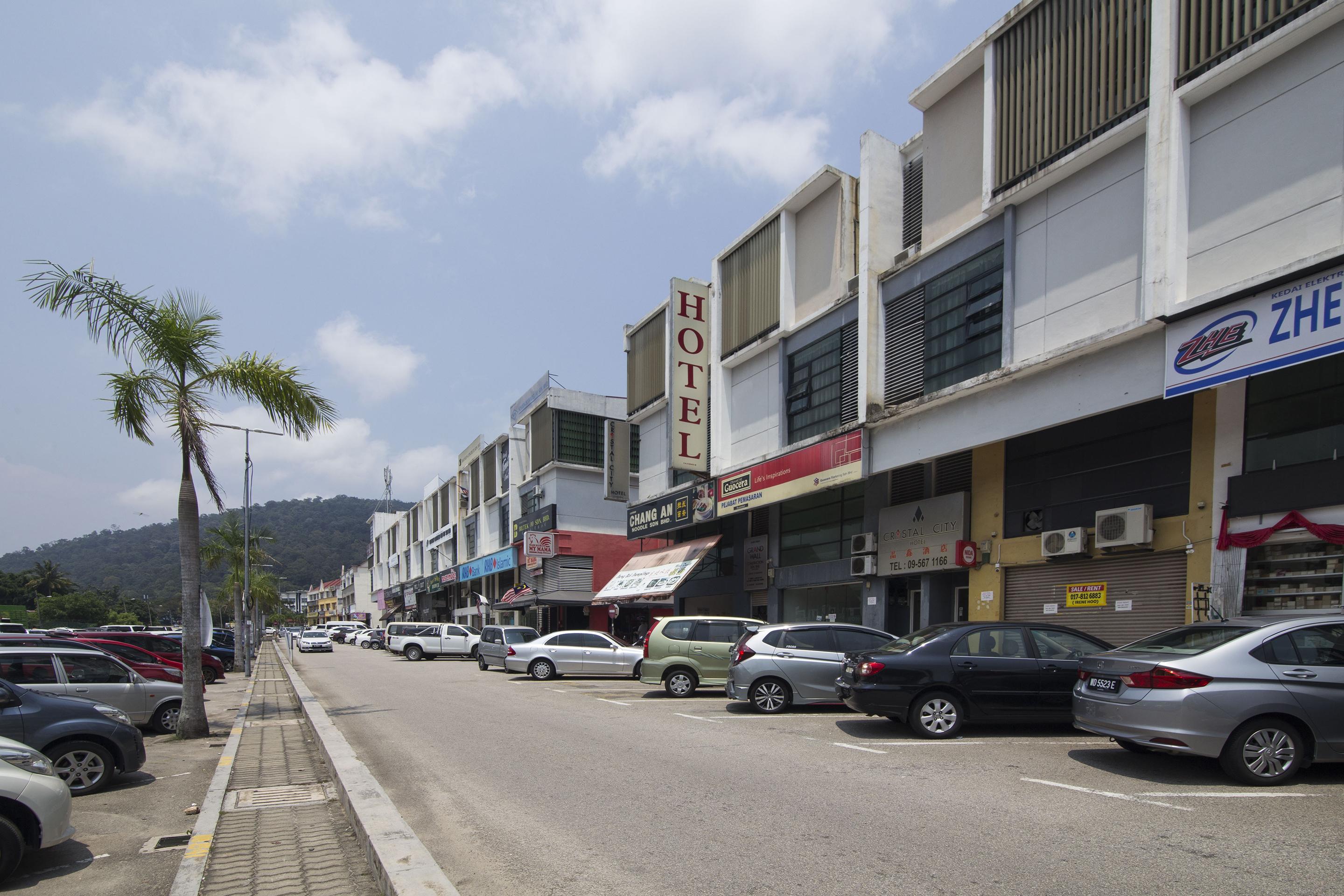 Crystal City Hotel Kuantan Exterior photo